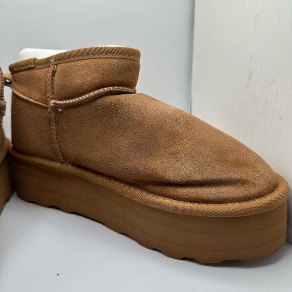 CUSHIONAIRE Women's Genuine Suede pull platform boot +Memory Foam 8.5 CHESTNUT - Picture 6 of 7